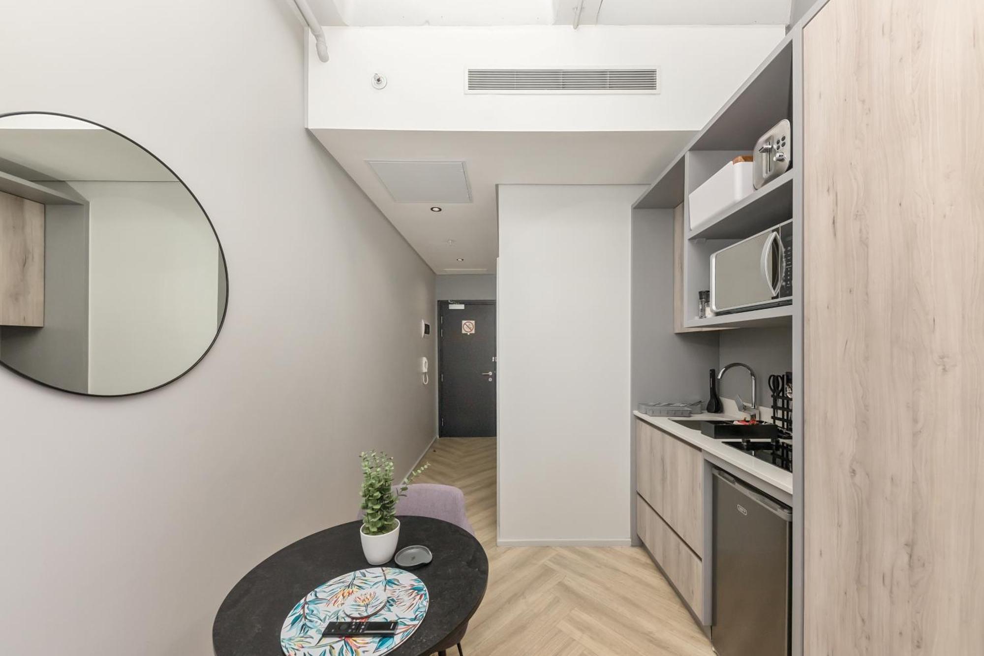 קייפטאון One Thibault Studio Hotel And Apartments מראה חיצוני תמונה