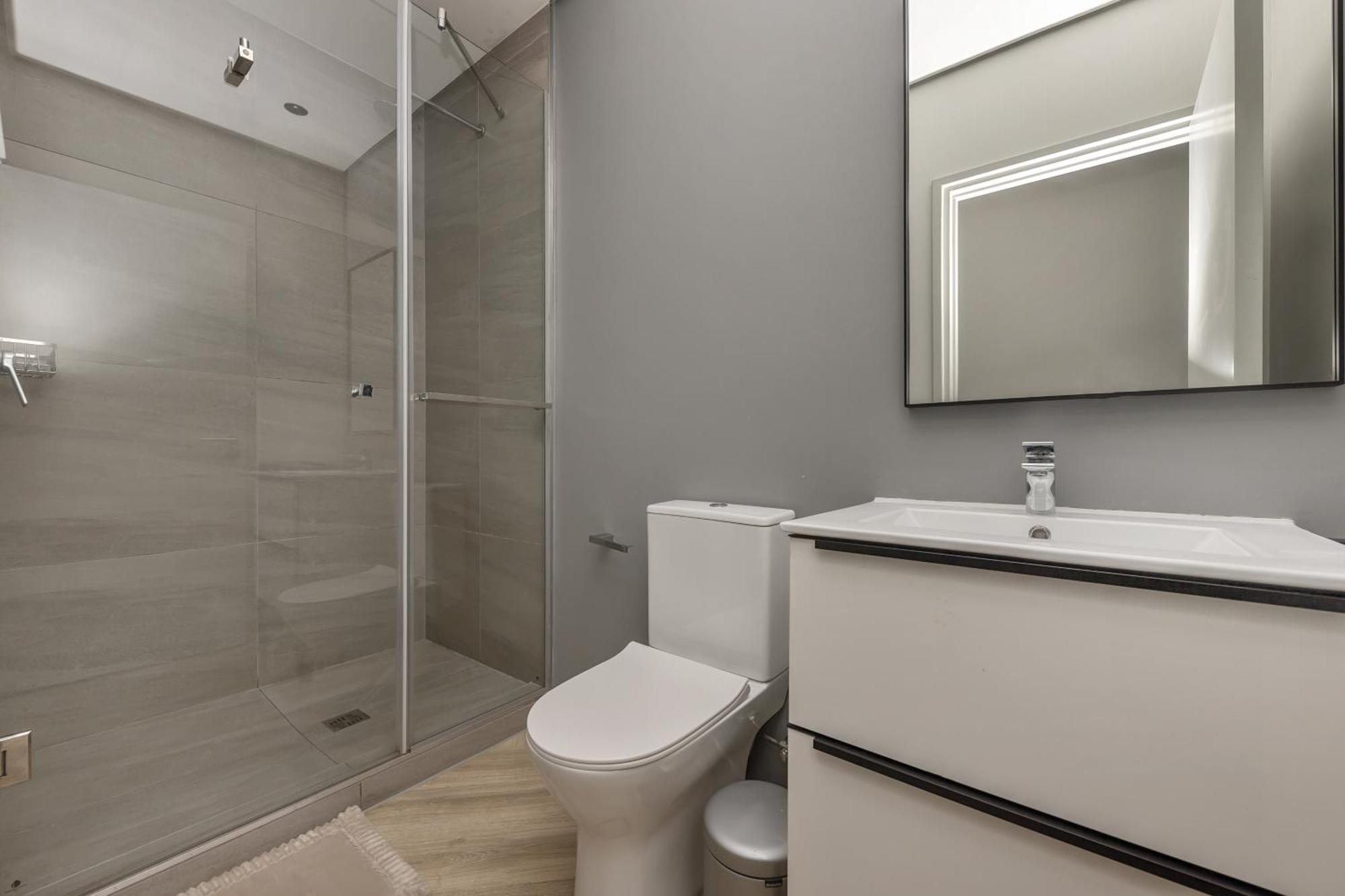 קייפטאון One Thibault Studio Hotel And Apartments מראה חיצוני תמונה
